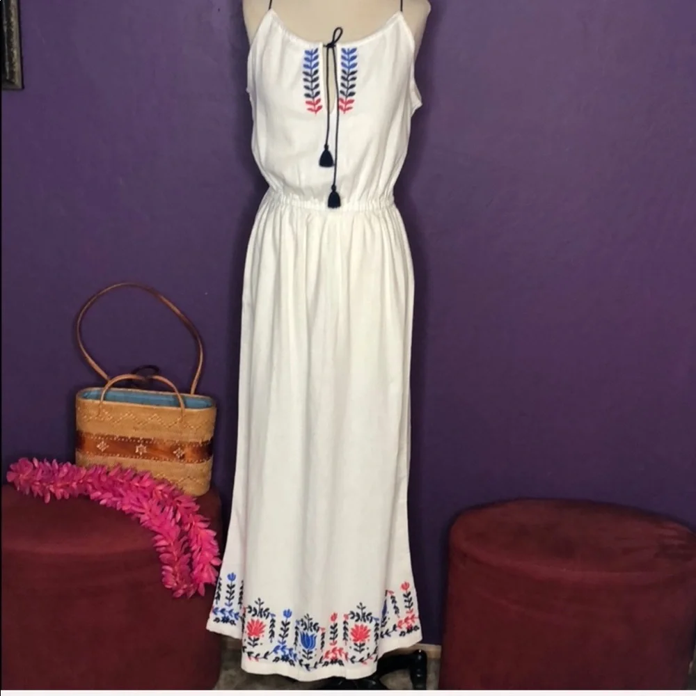 J. Crew Floral Embroidered White Maxi Dres…